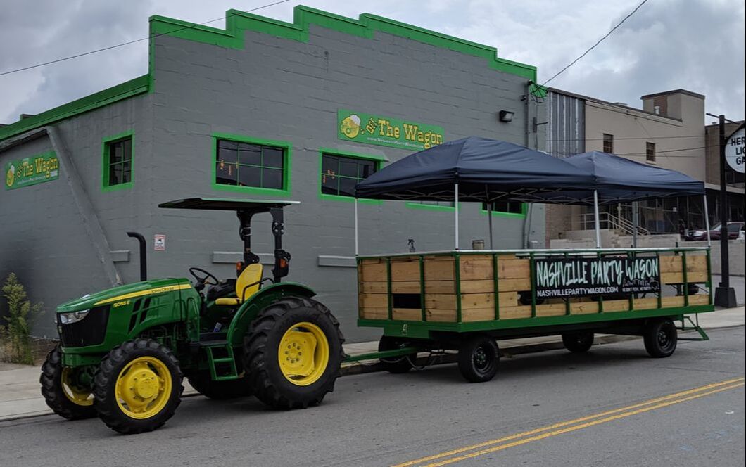 Big Green Tractors - Nashville tractor tour